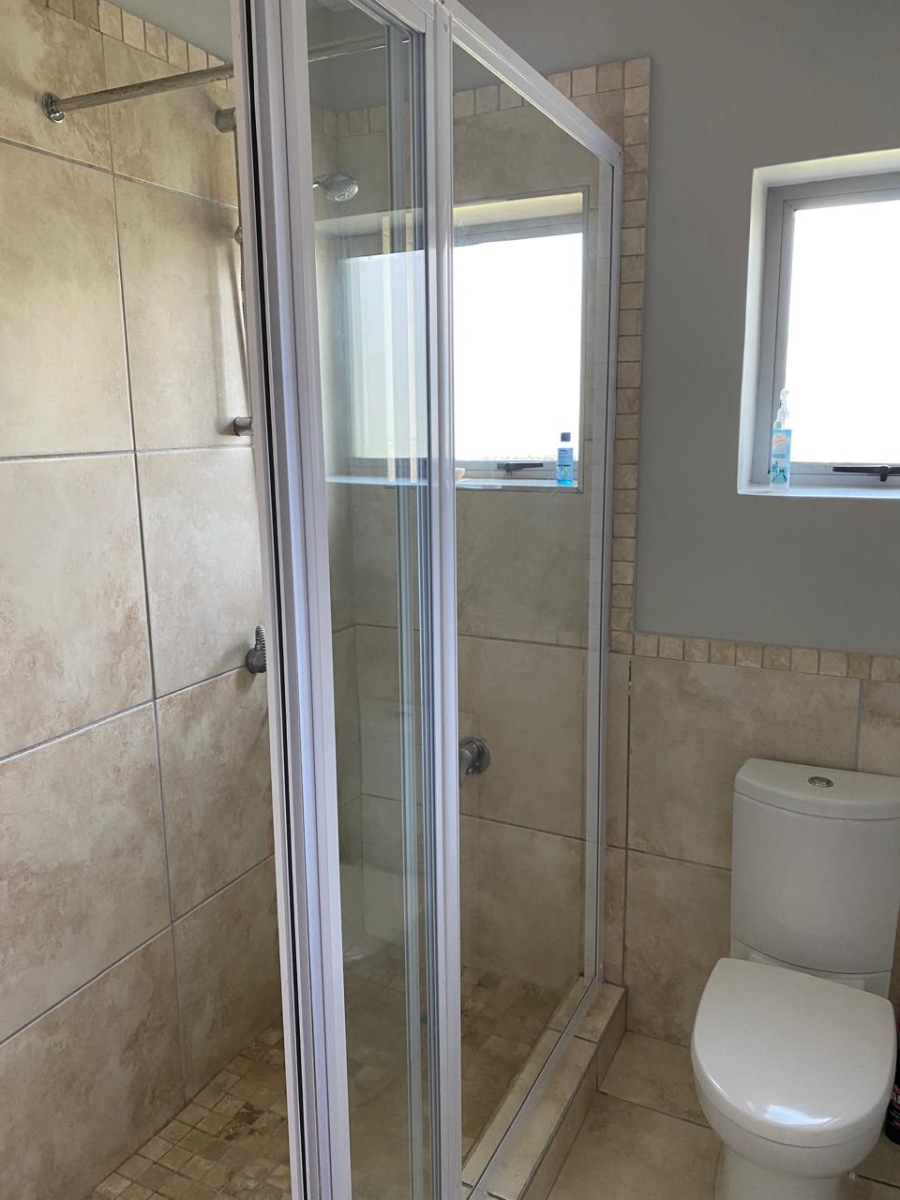 3 Bedroom Property for Sale in Thulana Hill Western Cape